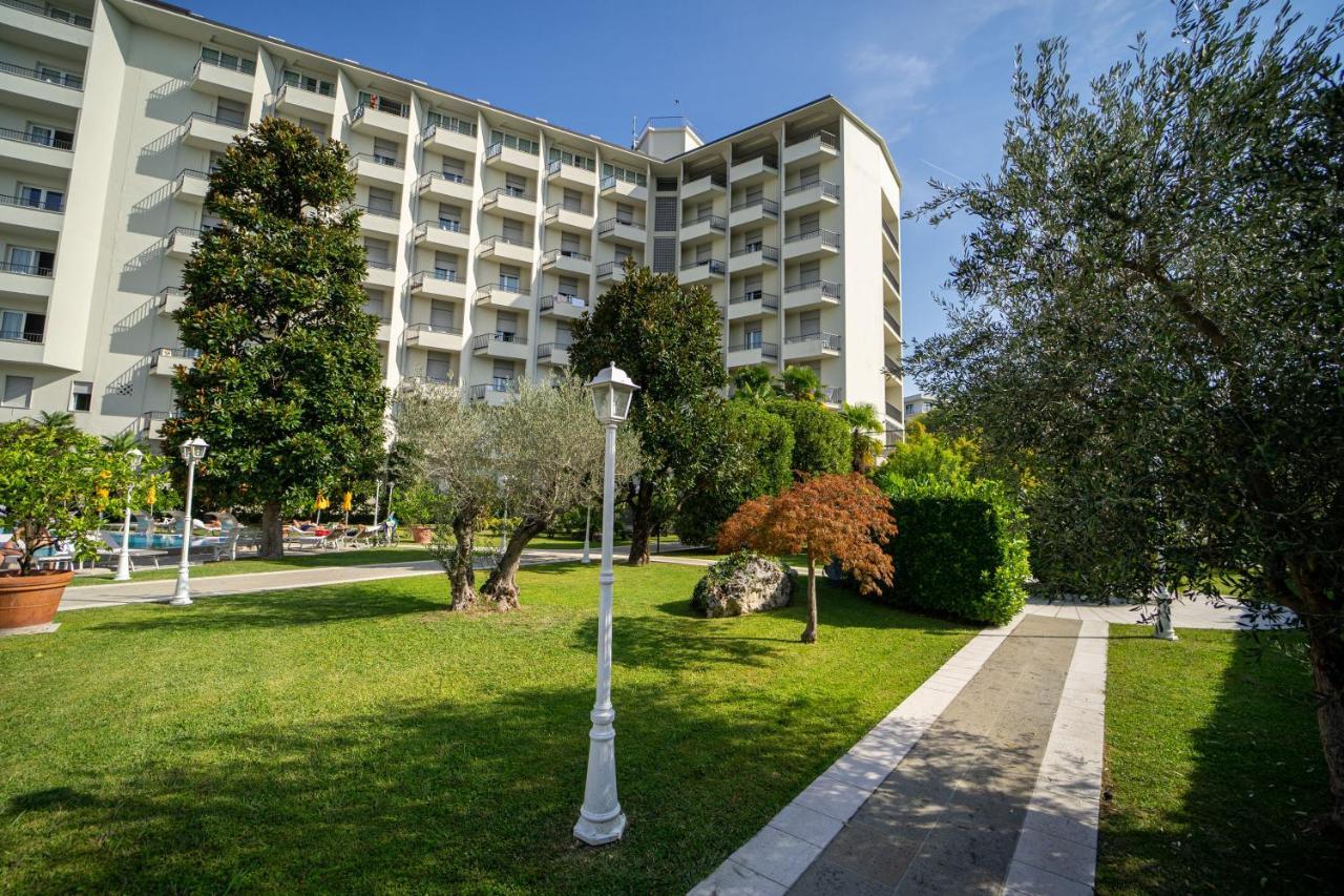 Hotel Ariston Molino Buja Абано Терме Екстериор снимка