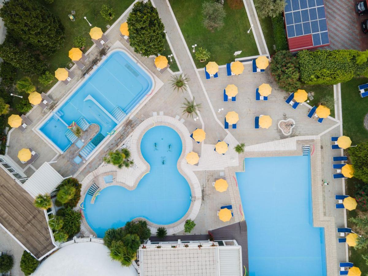 Hotel Ariston Molino Buja Абано Терме Екстериор снимка