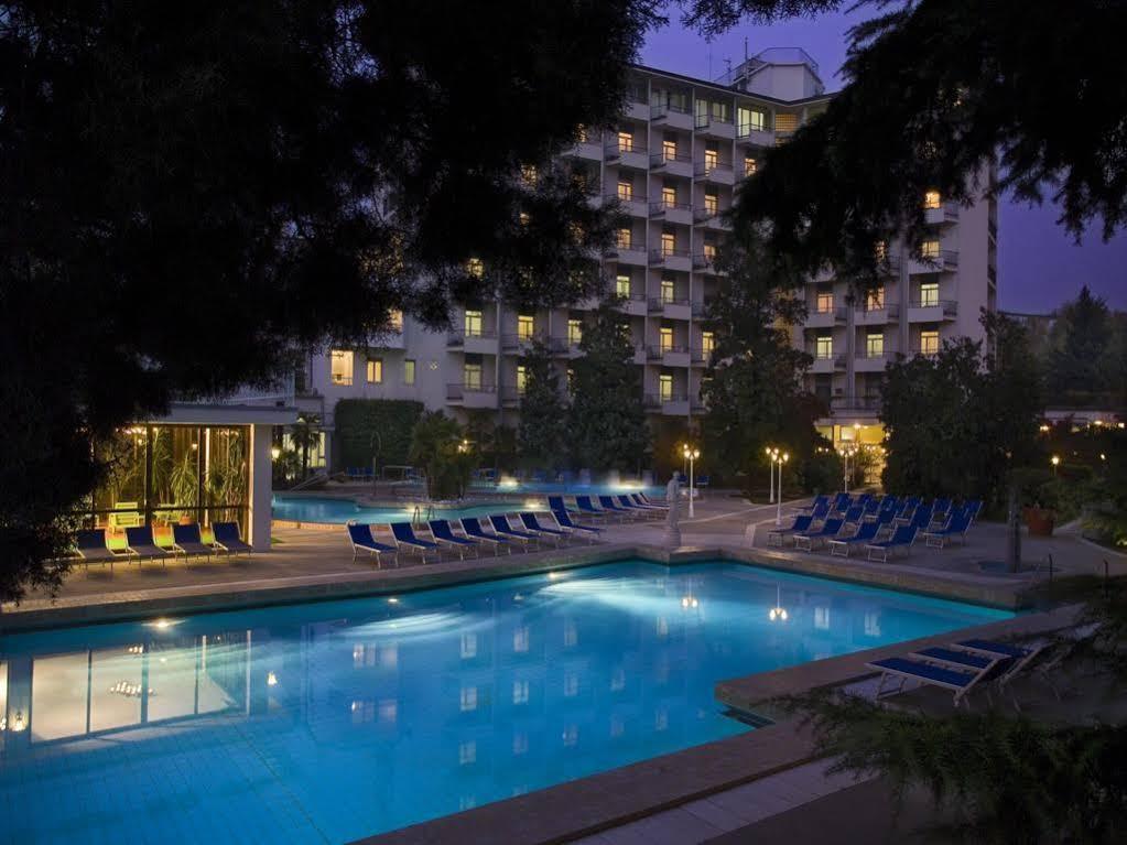 Hotel Ariston Molino Buja Абано Терме Екстериор снимка